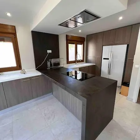 Casa Con Piscina En El Centro De Marbella. Holiday home Marbella
